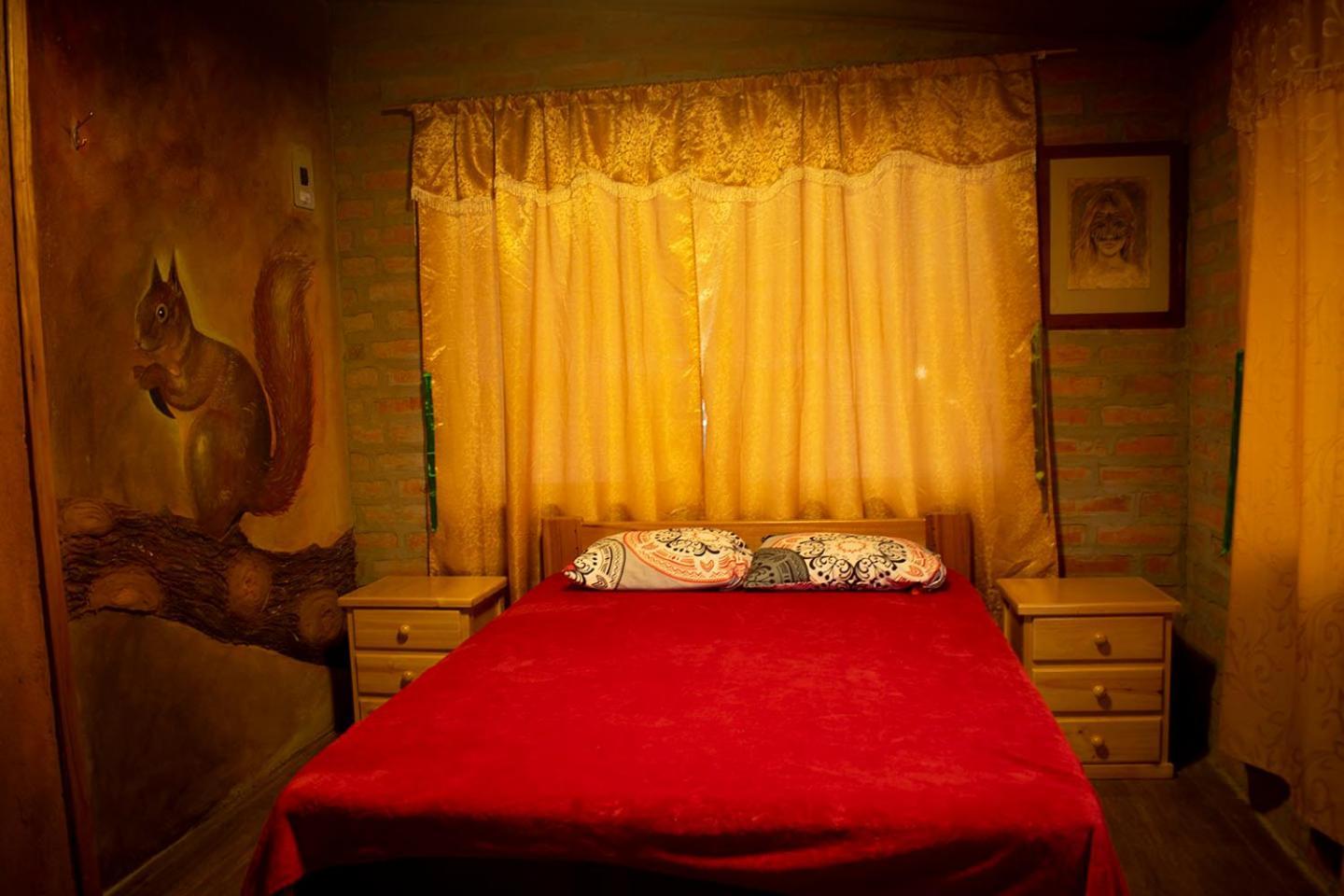 Hostal Los Farolitos Mindo Extérieur photo